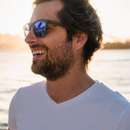 Handsome, tall and tanned guy wants to meet shy woman in Akron / Canton